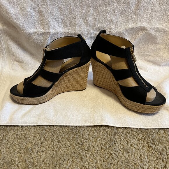 Michael Kors Sandals - Picture 3 of 5